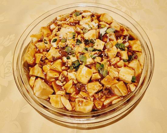 Mapo Tofu (Spicy Bean Curd with Minced Pork Sauce) 麻婆豆腐